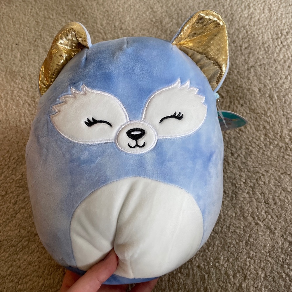 Melani Squishmallow